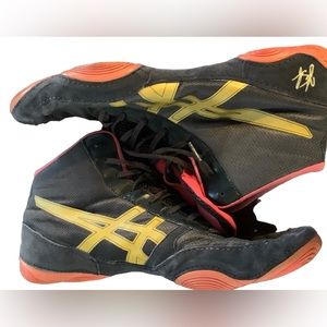 Asics 💯 JB Elite V2.0 Mens Black Gold Red Wrestling Sneakers J501N Size 13